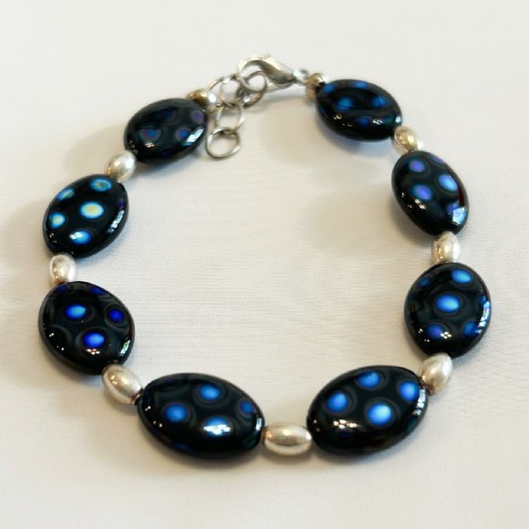 Spotted Black Czech Glass Bead Bracelet - Picture 2 of 3